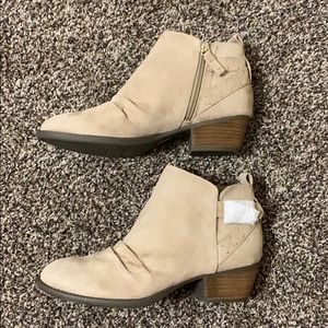 Dr scholl’s heel booties 9.5